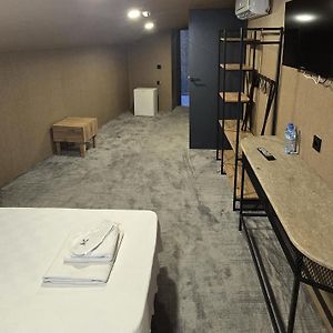 Economy Kamer met Twee Aparte Bedden